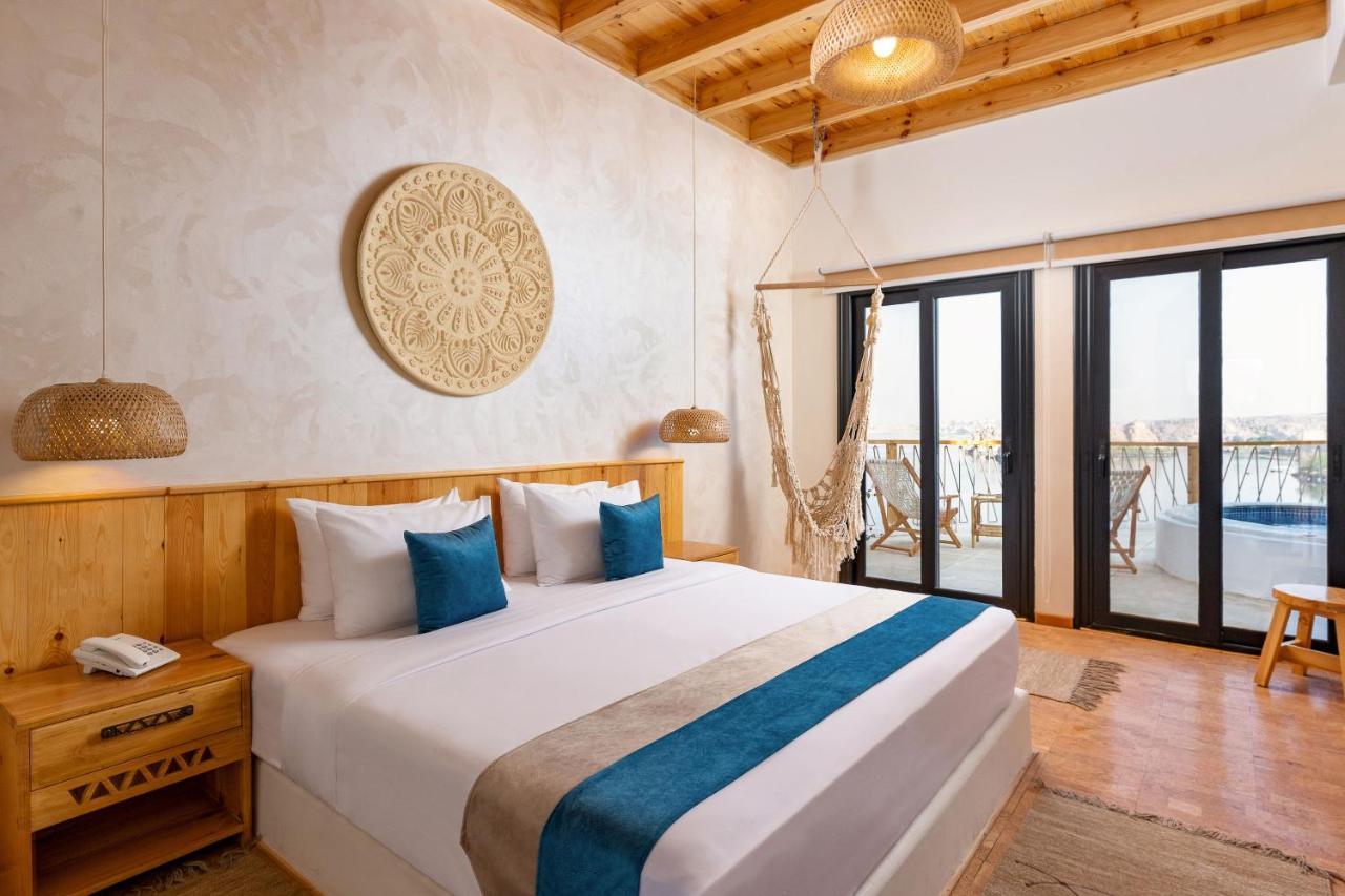 Benben By Dhara Hotels - Adults Only Aswan Bagian luar foto Deluxe Room