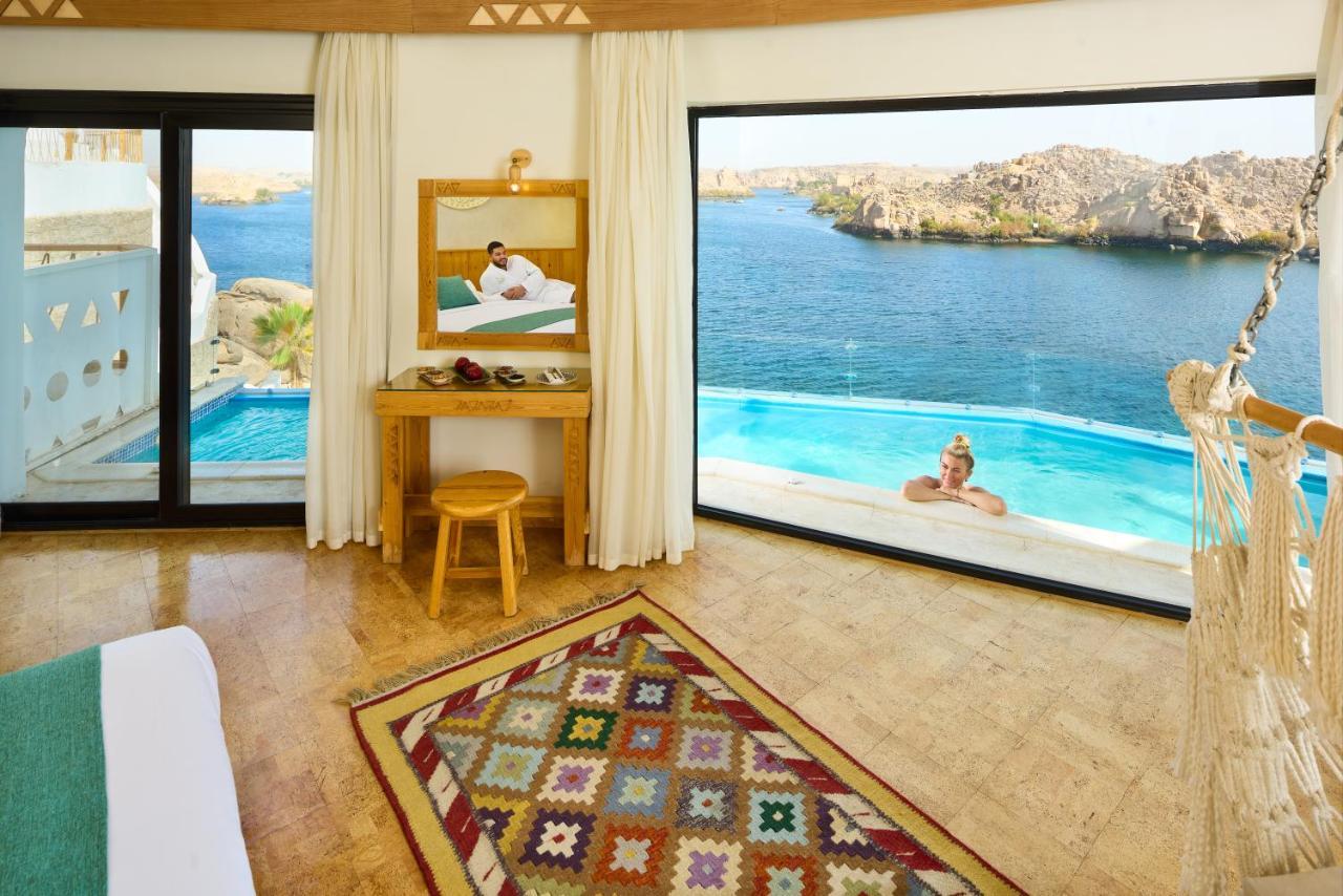 Benben By Dhara Hotels - Adults Only Aswan Bagian luar foto A room at the resort